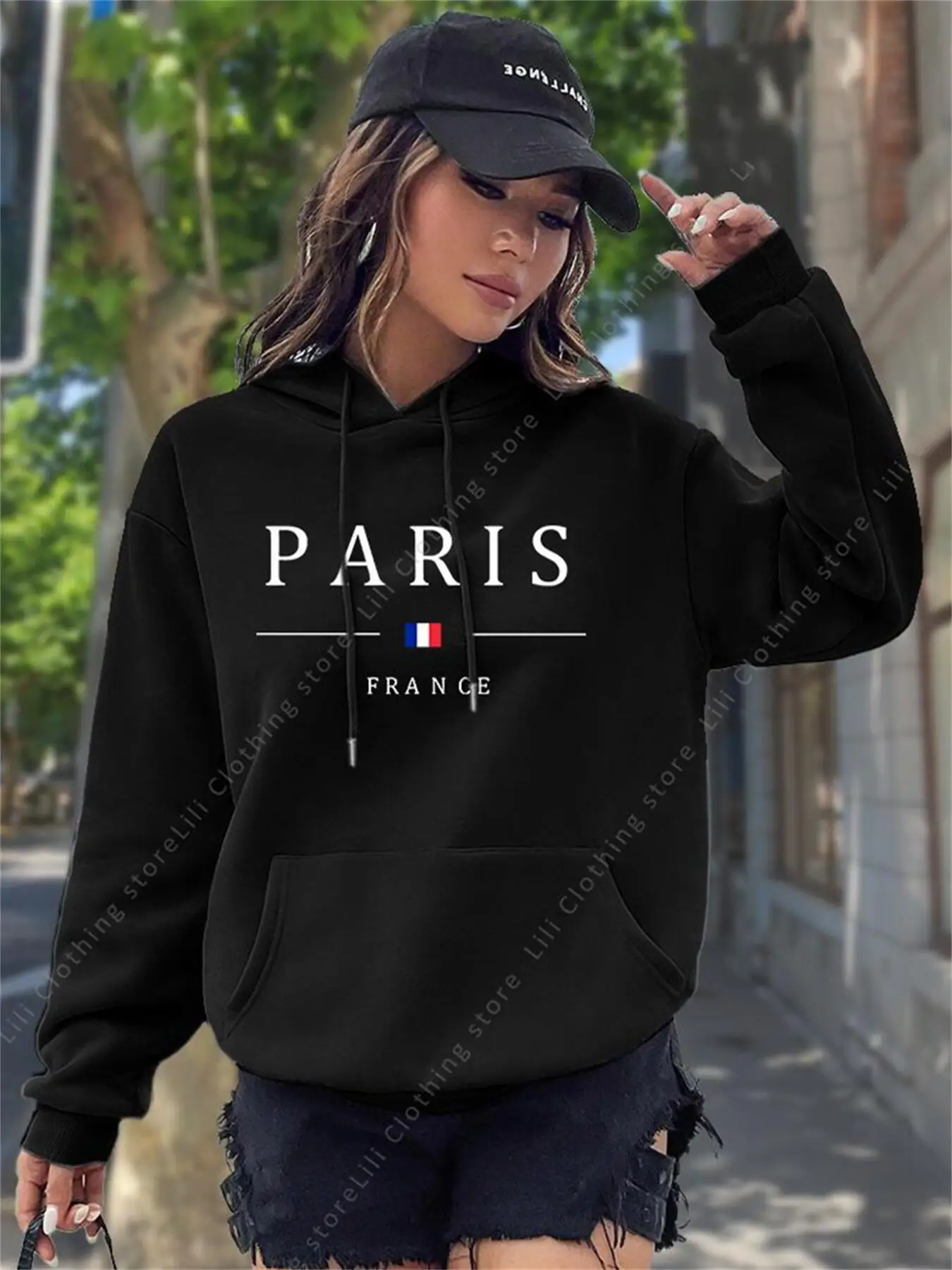 Felpa con Cappuccio PARIS con  - Winter Clothing Drawing recensione e prezzo